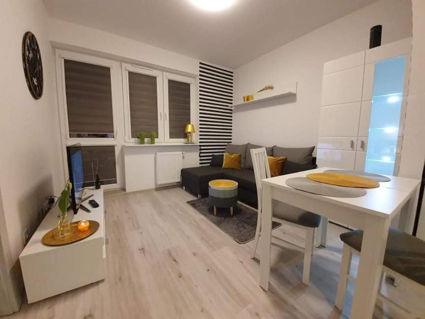 Apartament 60 Płock Exteriör bild
